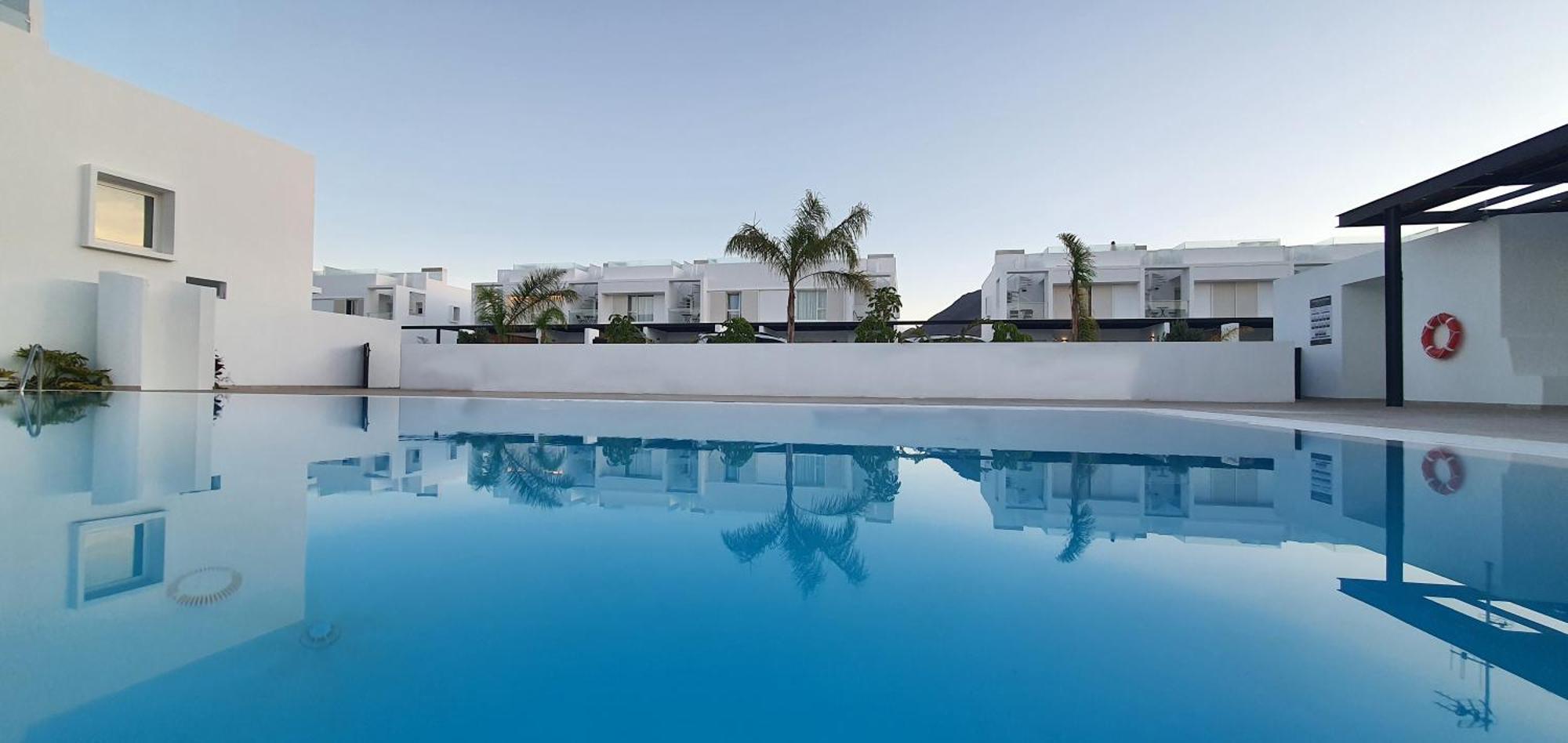 Serena Holiday Homes By Livvo Playa Blanca  Exterior photo